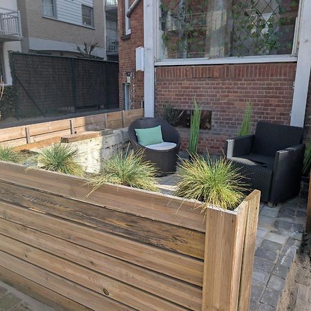 Appartement Spacieux Avec Parking Et Terrasse De Panne Eksteriør bilde