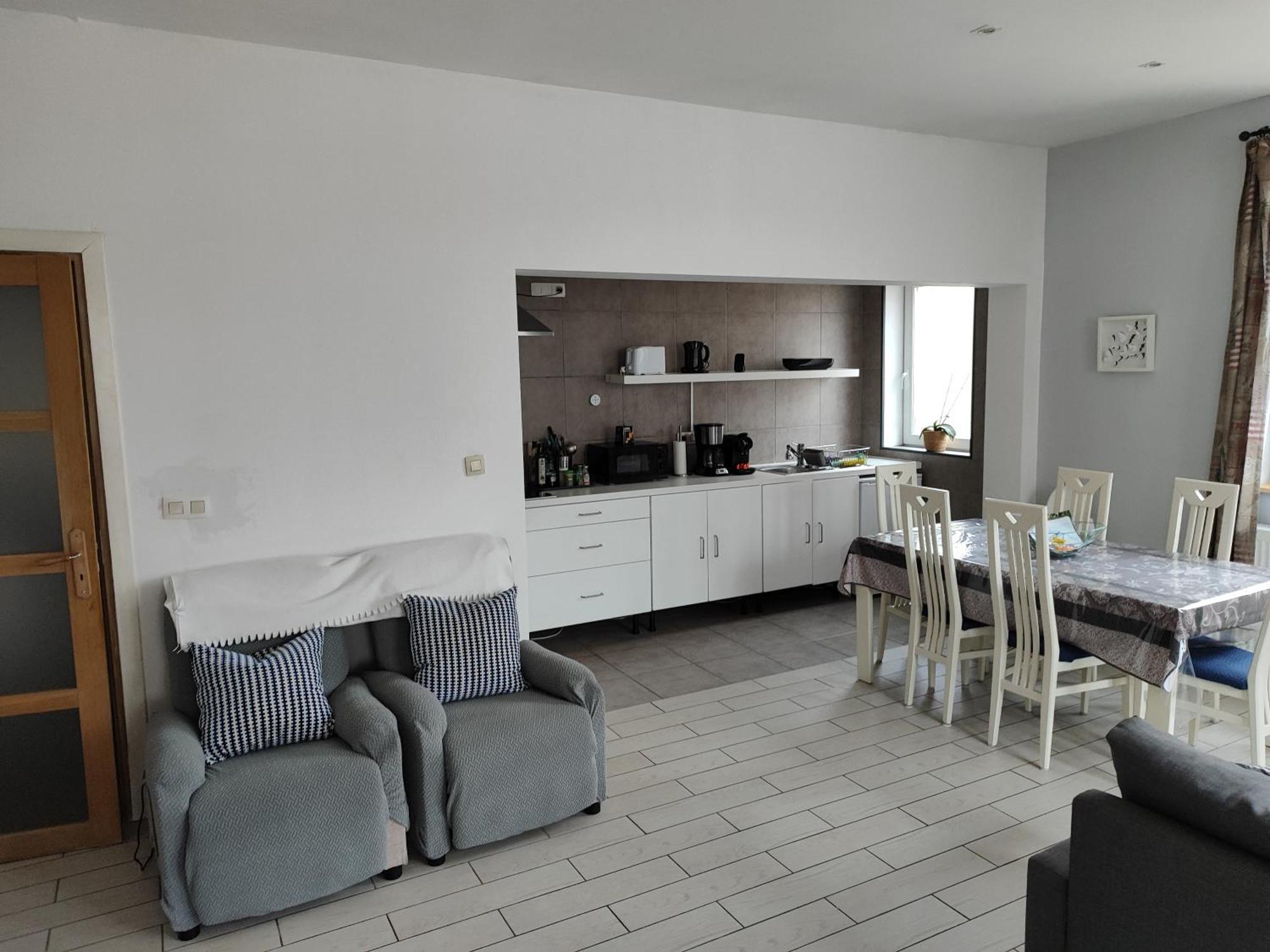 Appartement Spacieux Avec Parking Et Terrasse De Panne Eksteriør bilde